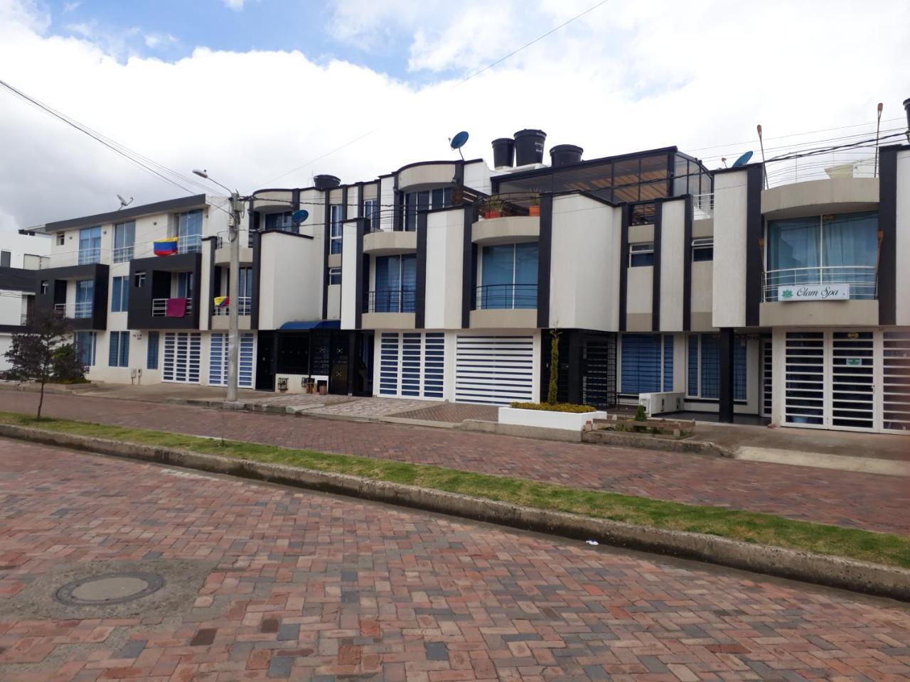 Habitaciones Familiares Tunja Norte Extérieur photo